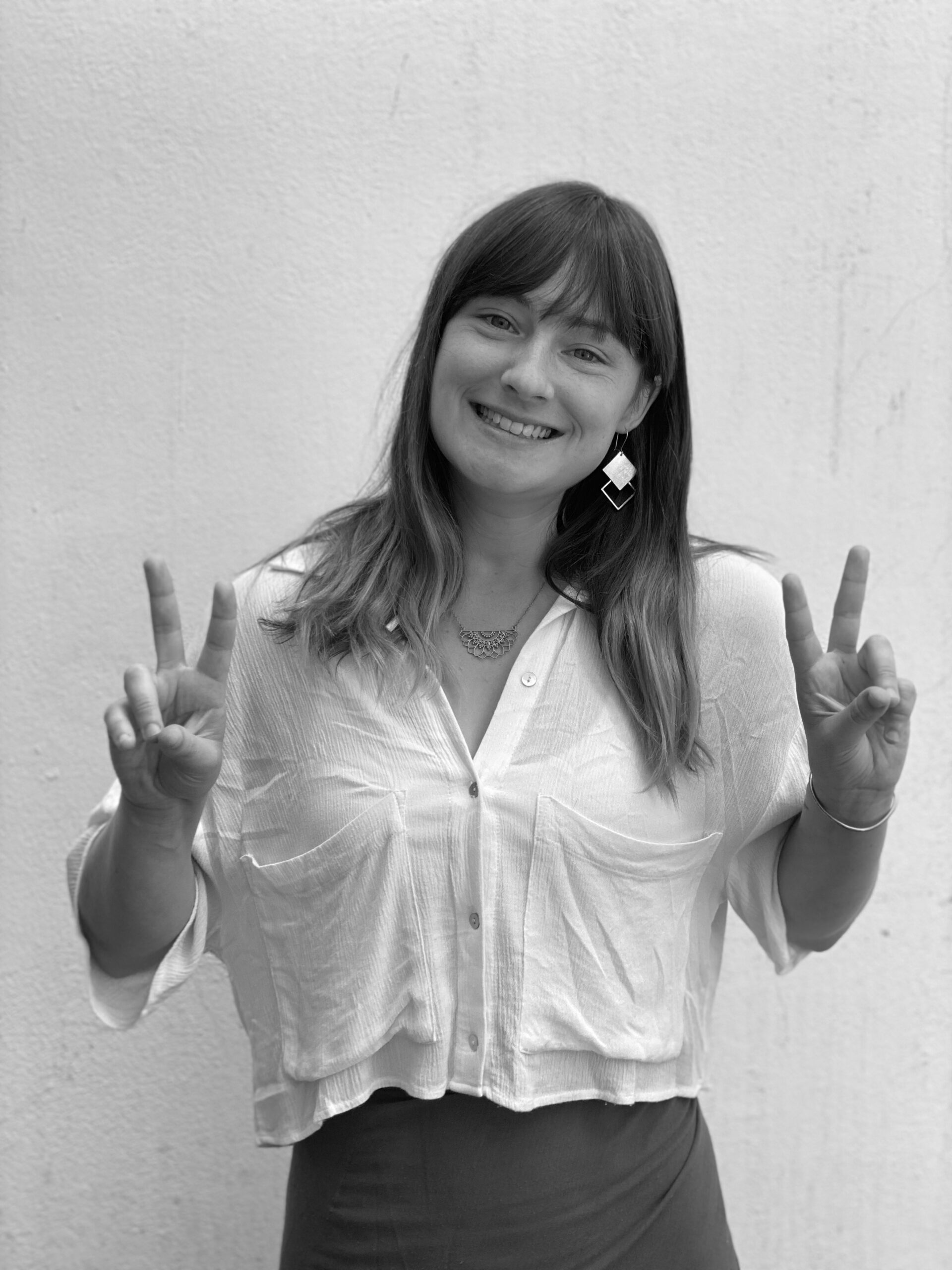 A black and white photo of Alice Johnson the vegan copywriter
